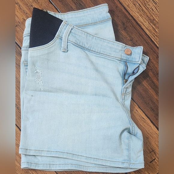 Ingrid & Isabel Midi Maternity Shorts size 12 - Picture 2 of 4